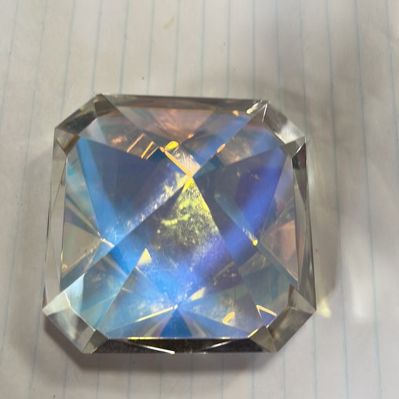 DIAMOND PAPER WEIGHT, approx 3”, some sm scuffs - Picture 3 of 5